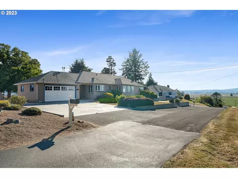 6405 Grandview Hts, Tillamook, OR 97141
