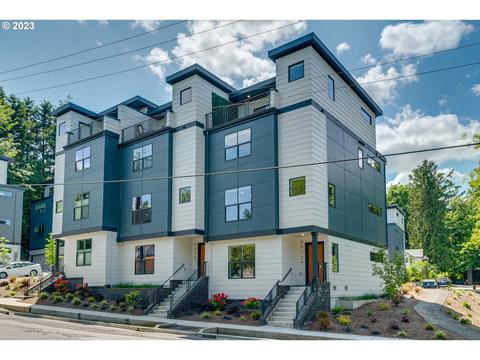5917 SW 30th Ave, Portland, OR 97239