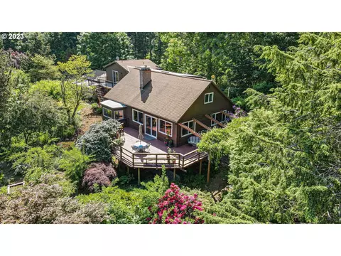21771 SE Tillstrom Rd, Damascus, OR 97089