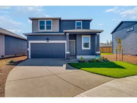 1351 SElown Ln, Dallas, OR 97338