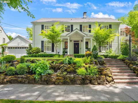 6536 SE 34th Ave, Portland, OR 97202