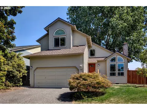 7160 SW 166th Ter, Beaverton, OR 97007