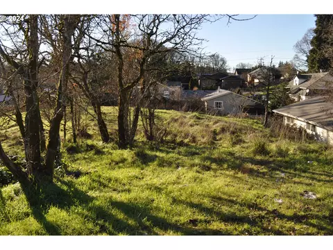 s 13th st, Saint Helens, OR 97051