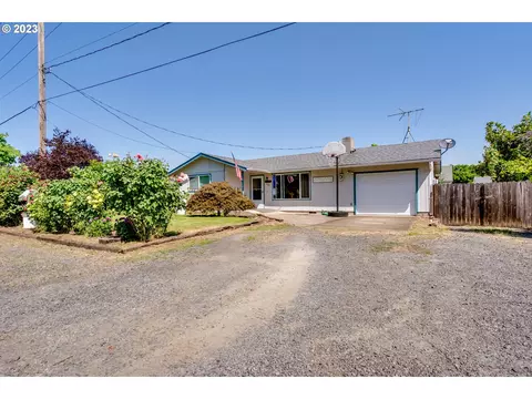 1030 S St, Springfield, OR 97477 photo 1