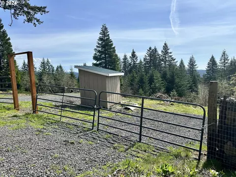 20610 SE Bridge Creek Rd, Silverton, OR 97381