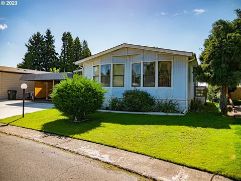 4915 Swegle Rd #13, Salem, OR 97301