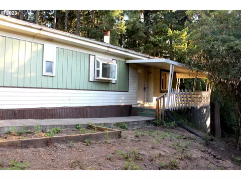 21987 Azalea Ct NE, Aurora, OR 97002
