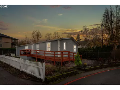 13115 SE Foster Rd #28, Portland, OR 97236