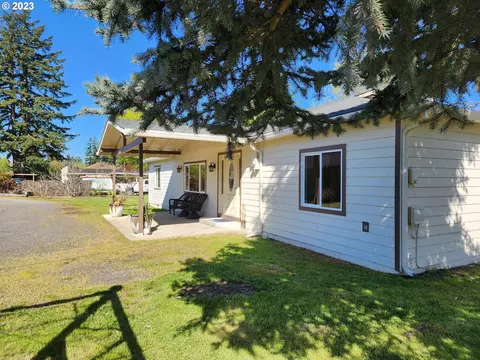 9410 NE Burton Rd, Vancouver, WA 98662
