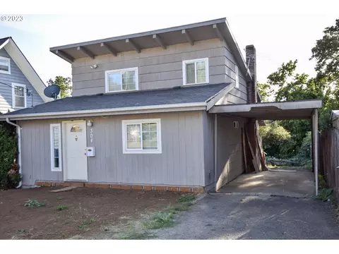 304 SE Boulevard Way, Estacada, OR 97023
