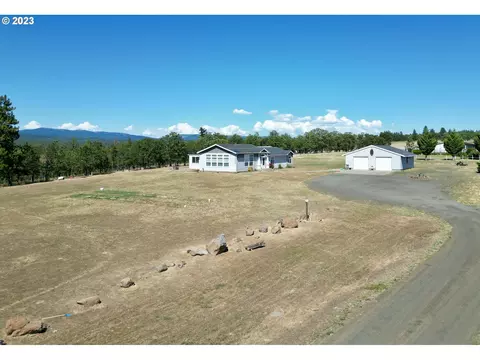 3 Patton Ln, Goldendale, WA 98620