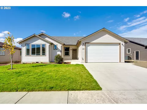 200 Wil Way, Winston, OR 97496