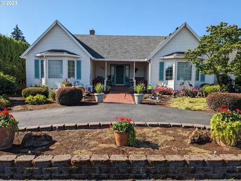 584 SE Brookwood Ave, Hillsboro, OR 97123