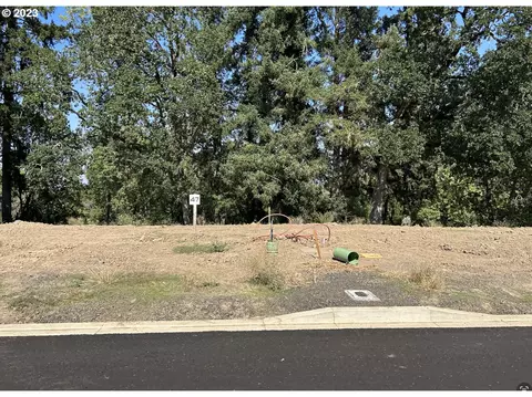 3072 NW Pinehurst Dr #47, Mcminnville, OR 97128