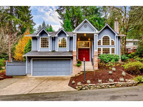 3852 Ashford Dr, Eugene, OR 97405