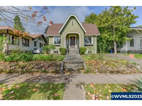 1363 3rd St, Salem, OR 97304