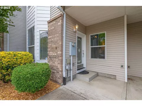 13618 SE Steele St, Portland, OR 97236