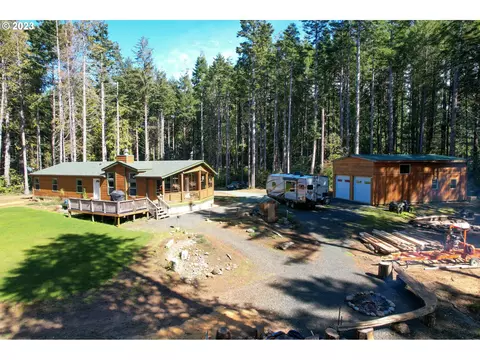 59950 Seven Devils Rd, Bandon, OR 97411