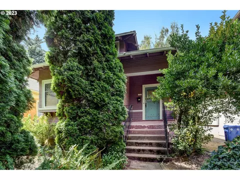 1725 SE 33rd Ave, Portland, OR 97214