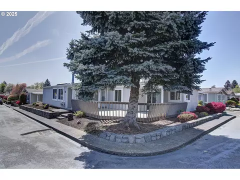 17401 SE 39th St #17, Vancouver, WA 98683