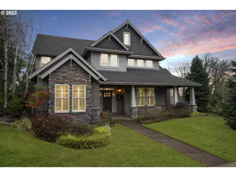 3049 Roxbury Dr, West Linn, OR 97068