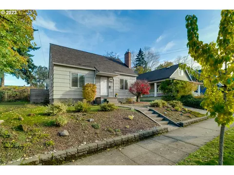 6704 N Kerby Ave, Portland, OR 97217