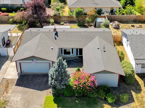 5719 Kalmia Dr, Keizer, OR 97303