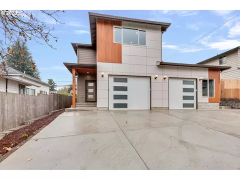 1021 W 39th St, Vancouver, WA 98660