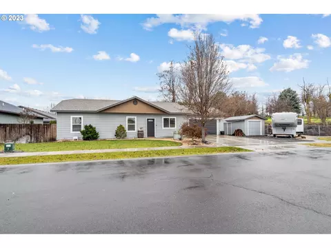 1507 W Damsel Ave, Hermiston, OR 97838
