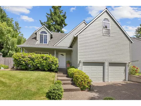 15545 SW Siletz Ct, Beaverton, OR 97007