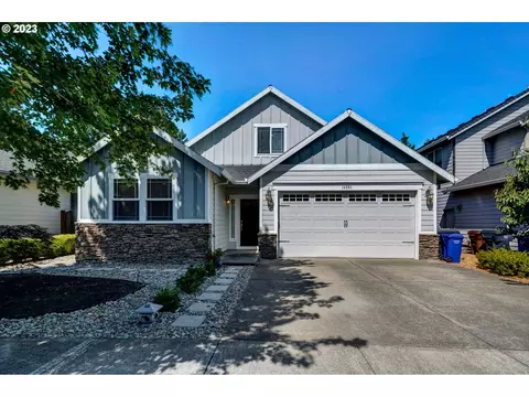14301 Brittany Ter, Oregon City, OR 97045