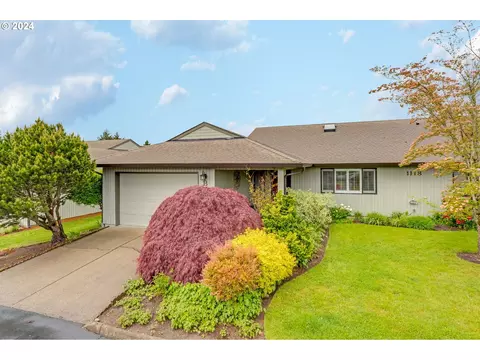 1118 NW 133rd St #B, Vancouver, WA 98685