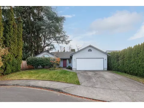 17418 SW Mcknight Ln, Beaverton, OR 97006