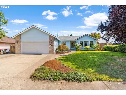 2868 NE Kimberly Ct, Mcminnville, OR 97128