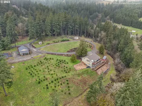31293 SW Heater Rd, Sherwood, OR 97140