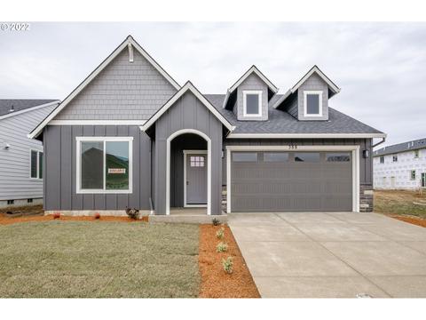 588 NEvergreen Ave, Dallas, OR 97338