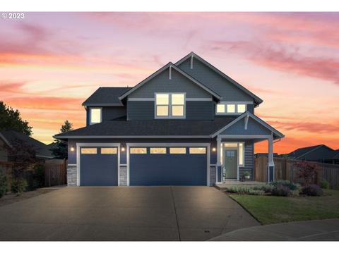 1823 NW Snowberry St, Mcminnville, OR 97128