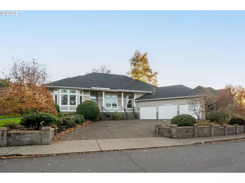 7130 SW Arranmore Way, Portland, OR 97223