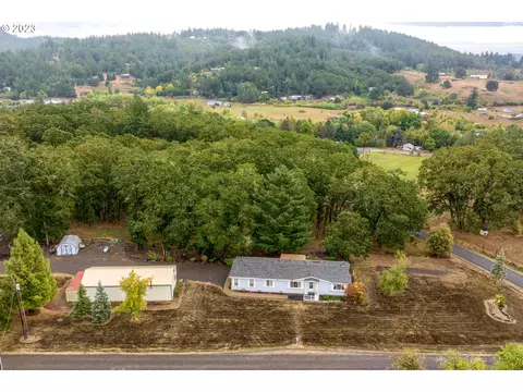 22000 NW Ripplewood Dr, Yamhill, OR 97148
