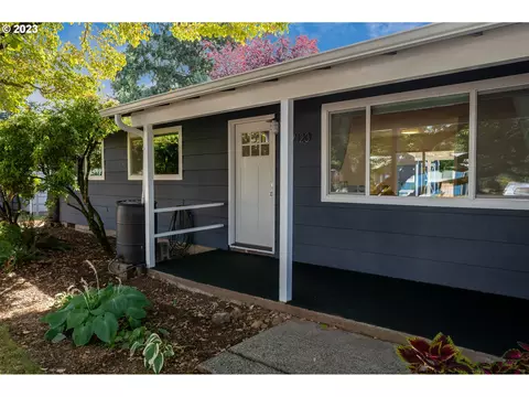17120 SE Market St, Portland, OR 97233