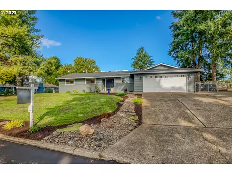 19931 Connie Ct, Oregon City, OR 97045