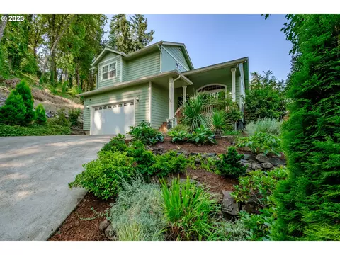 530 S 6th St, Springfield, OR 97477