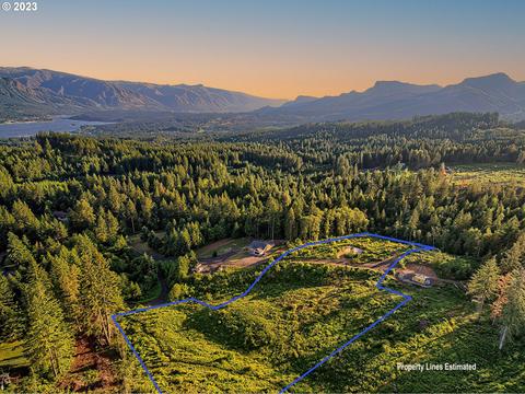 92 Camp Cedar Lane #2, Stevenson, WA 98648