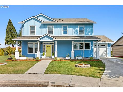 802 Stinson St, Independence, OR 97351