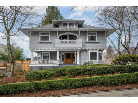807 SE 28th Ave, Portland, OR 97214