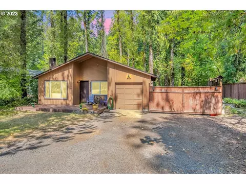 65547 E Timberline Dr, Rhododendron, OR 97049
