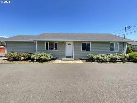 3606 Alder Ln, Tillamook, OR 97141