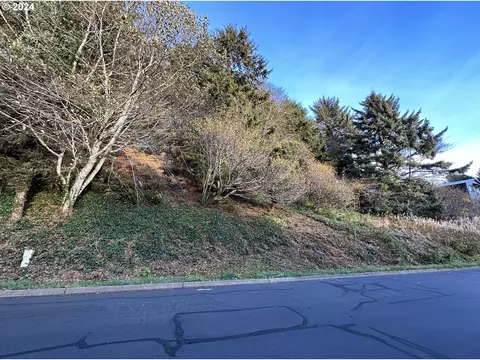 sea crest dr, Otter Rock, OR 97369