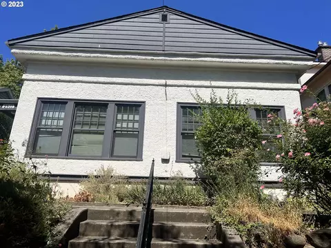 2511 SE Madison St, Portland, OR 97214