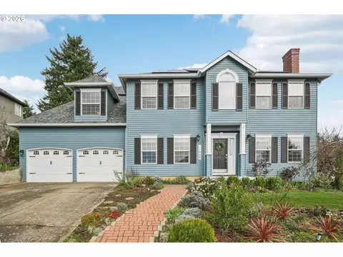 11989 SE Sovereign Dr, Happy Valley, OR 97086